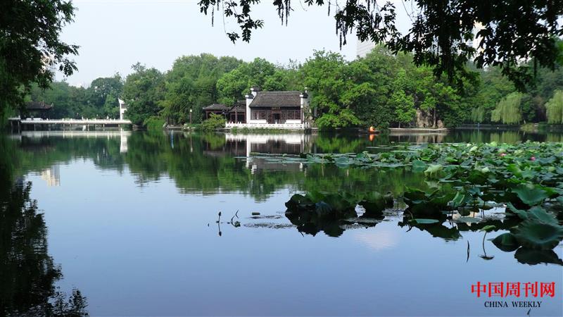 攝圖網_501078919_安徽合肥休閑游玩景點包河公園清涼之夏(企業商用).jpg