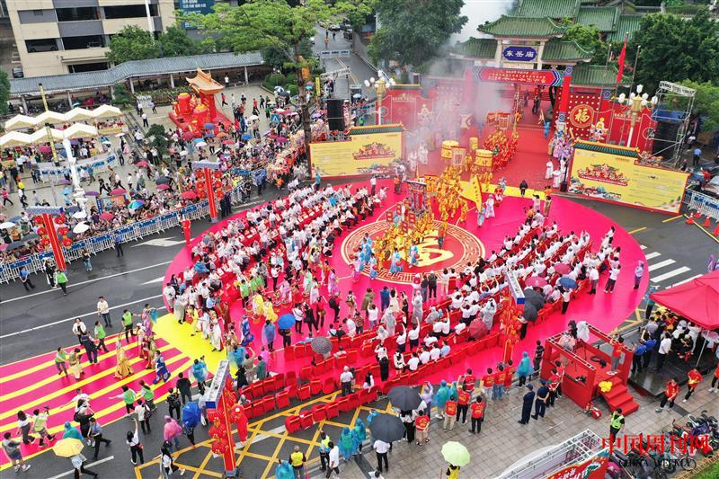 祈福大巡游啟動(dòng) 袁松煜 攝.jpg 祈福大巡游啟動(dòng) 袁松煜 攝.jpg